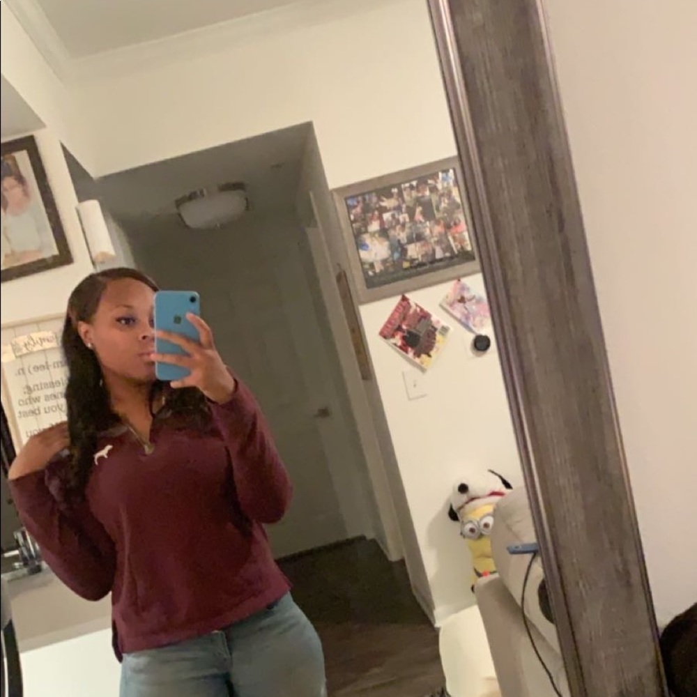 Meet your Posher, Danaja